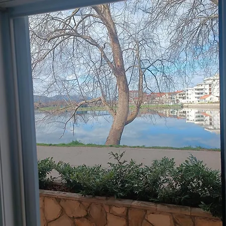 River Apartman Trebinje Buitenkant foto